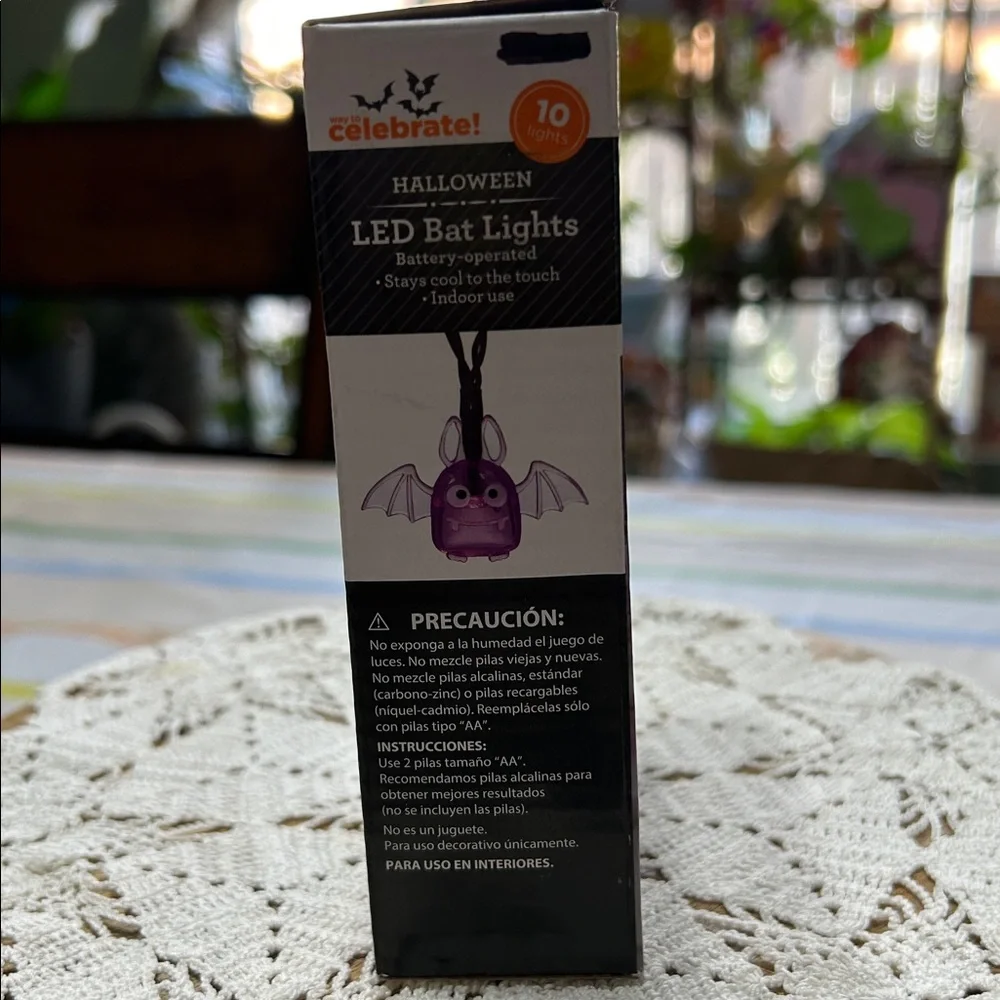 Halloween LED Bat Lights Battery Operated Indoor Use Stays Cool To The Touch NIB